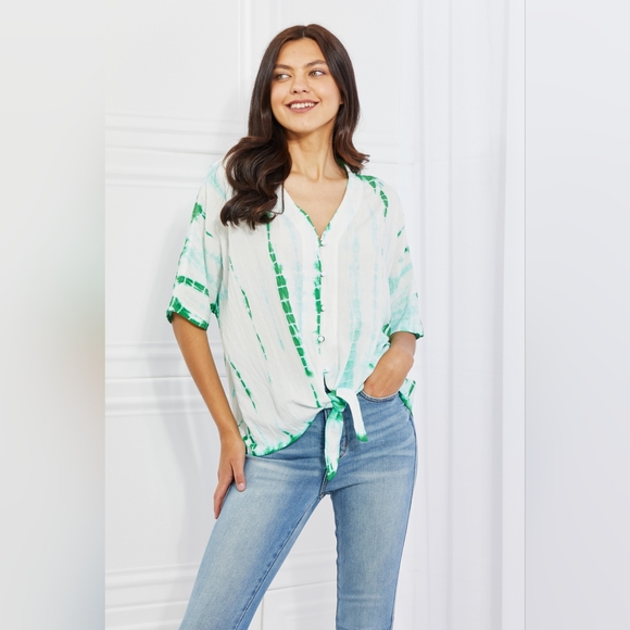 Sew In Love Beachy Keen Full Size Tie-Dye Top - Picture 11 of 12